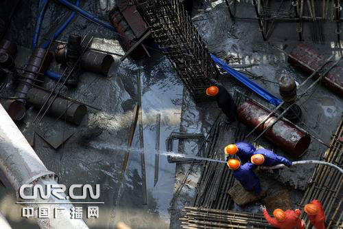 杭州地铁坍塌事故搜救工作时间可能延长