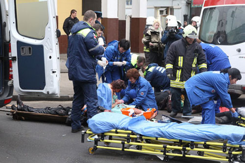 莫斯科地铁爆炸案现场直击:伤者惊魂未定