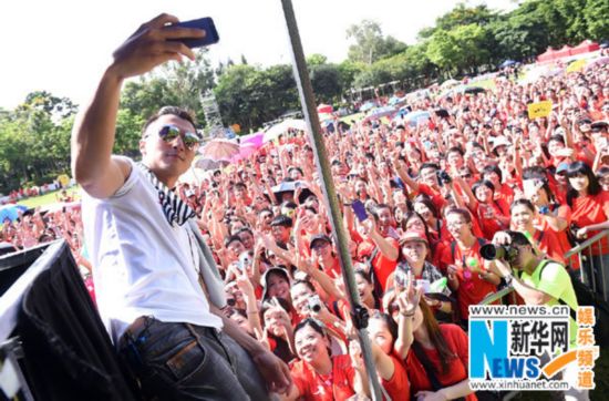 ����Ѹл�����3000��ͬ���������������¼