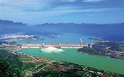 三峡大坝旅游景点_三峡大坝旅游收入(2)