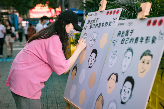 精酿啤酒排行榜_合肥街头精酿啤酒文化节圈粉青年市民