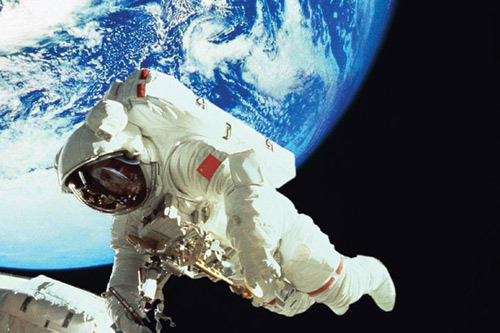 神七全景呈现,徐重广告首发