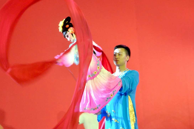 第六届中国成都国际非物质文化遗产节现场文艺表演