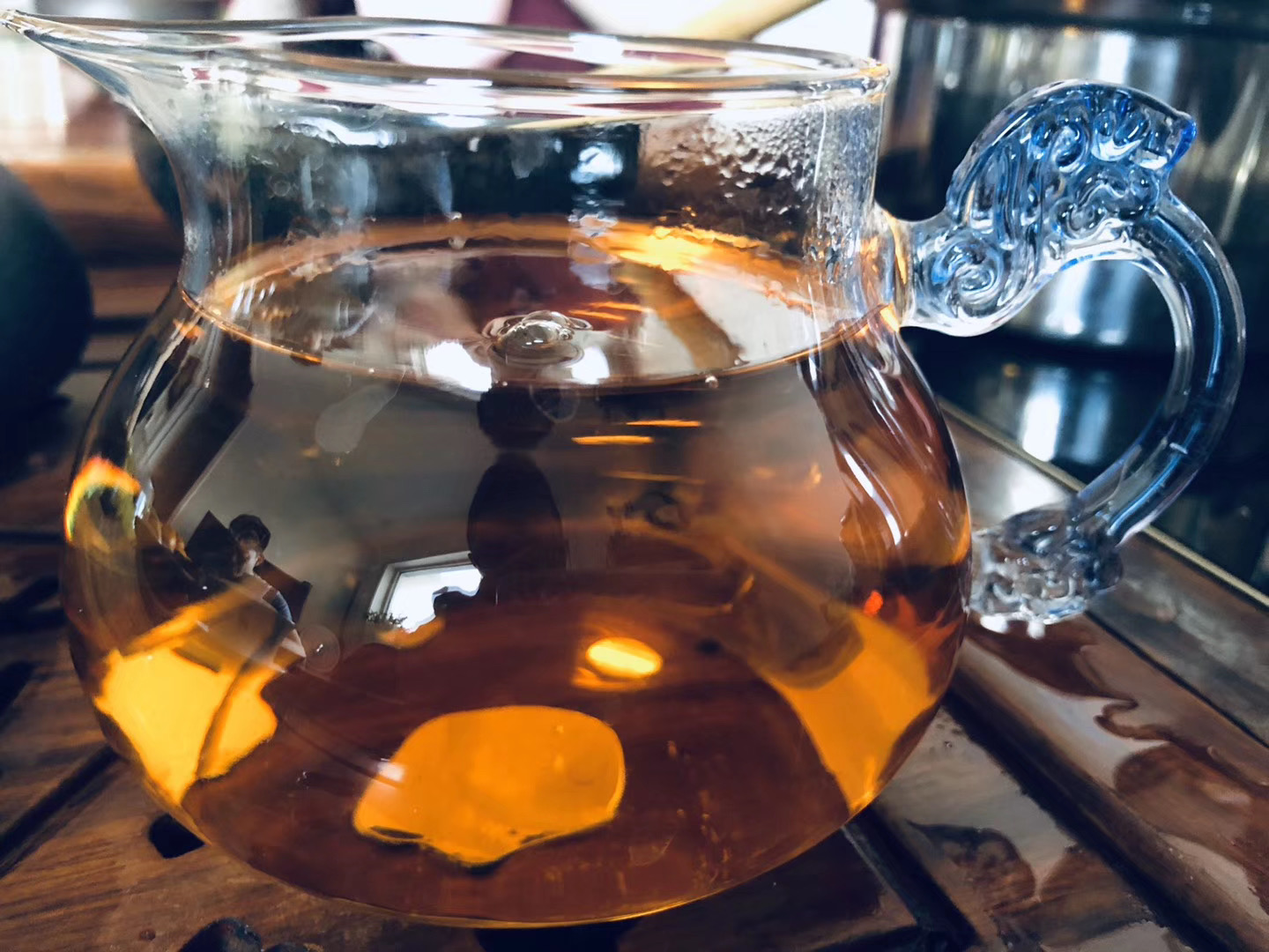 贵州“斗茶”带来蝴蝶效应