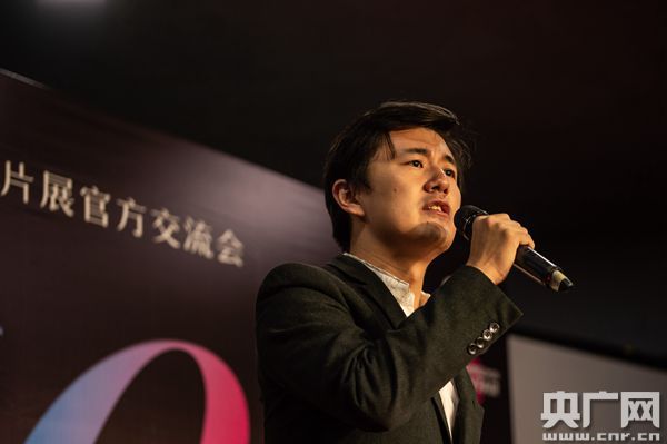 国内首位旅欧假声男高音歌唱家李梅里现身广州