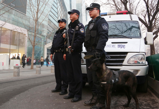 元旦期间北京警方坚守岗位 确保社会治安秩序