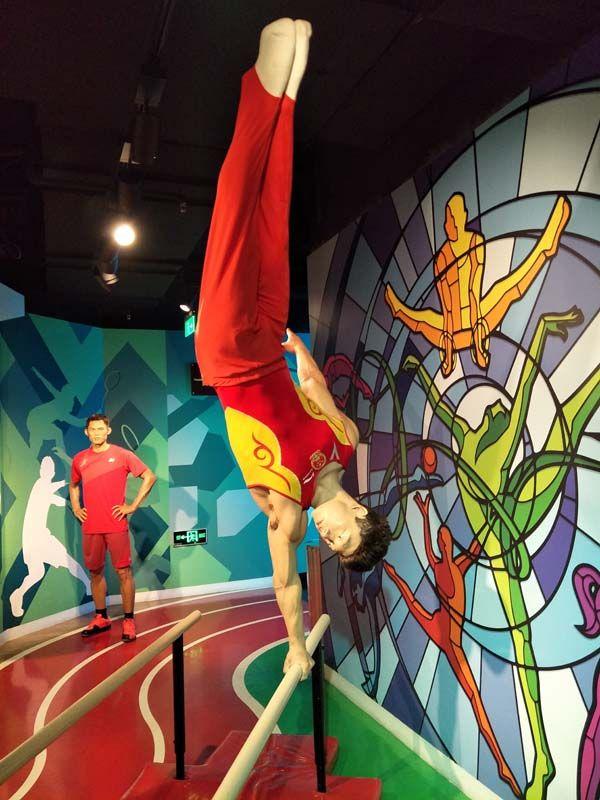 近百位明星等你来见!主持人鹿馨揭秘蜡像制作