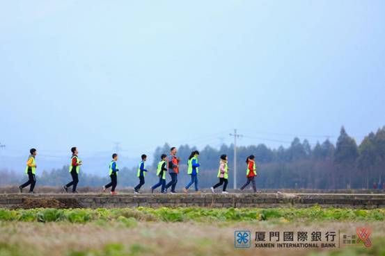 迎新乡小学校长高晓庆:足球给乡村教师和留守