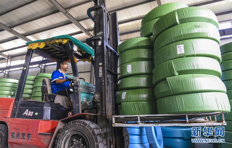 （经济）（1）河北景县：传统橡塑产业转型升级求发展