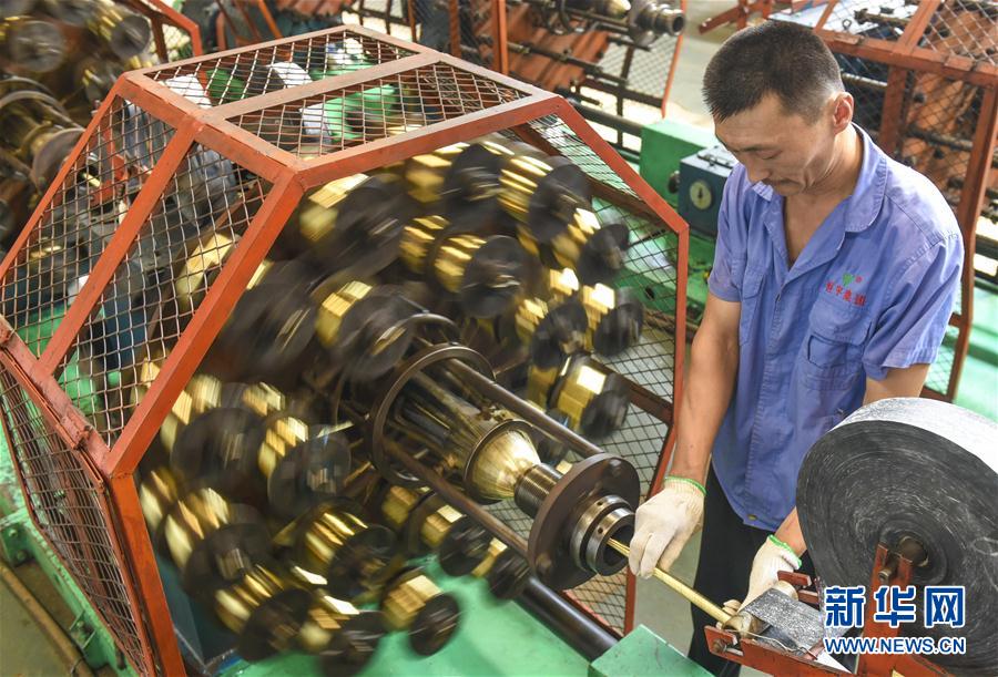 （经济）（2）河北景县：传统橡塑产业转型升级求发展