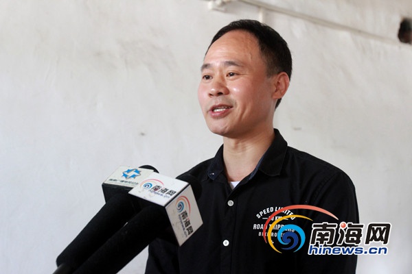 临高县铺仔村第一书记裴兴旺:打造四张爱心名片助力脱贫