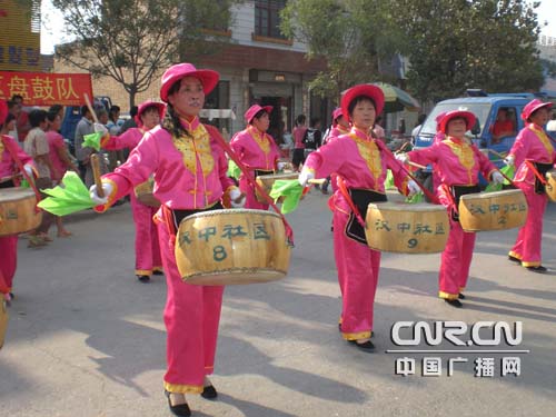欢乐中原 和谐开封广场文化活动