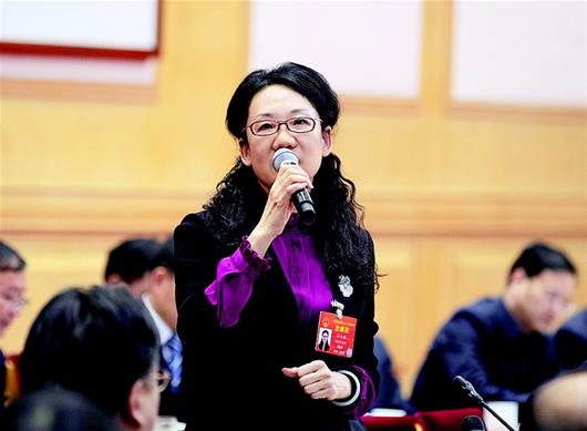 湖北省生态环境厅厅长吕文艳代表介绍生态保护