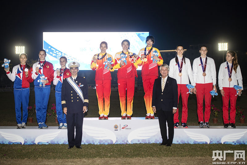 中国队卫冕军运会现代五项女子团体冠军