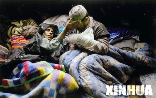 ���ǻ�á�������������Ƭ��������Ʒ����ʲ�׶���������񡷡�3��24�գ��ڶ����й�����������Ӱ��������ơ�����������ѡ��������ڽ�������77�����Һ͵�����2.7����������Ӱ��Ʒ����ѡ����128�����飩��Ʒ�񽱣�����������ʱ���ܿ�������Ӱʦ����������˹̹�������Ƭ����ʲ�׶���������񡷻�������������Ƭ�������й���Ӱʦ��������ġ��й�ũ����л��ĸ��һ������16�����飩��Ʒ��𽱡� &nbsp;&nbsp;&nbsp;&nbsp;�»��������
