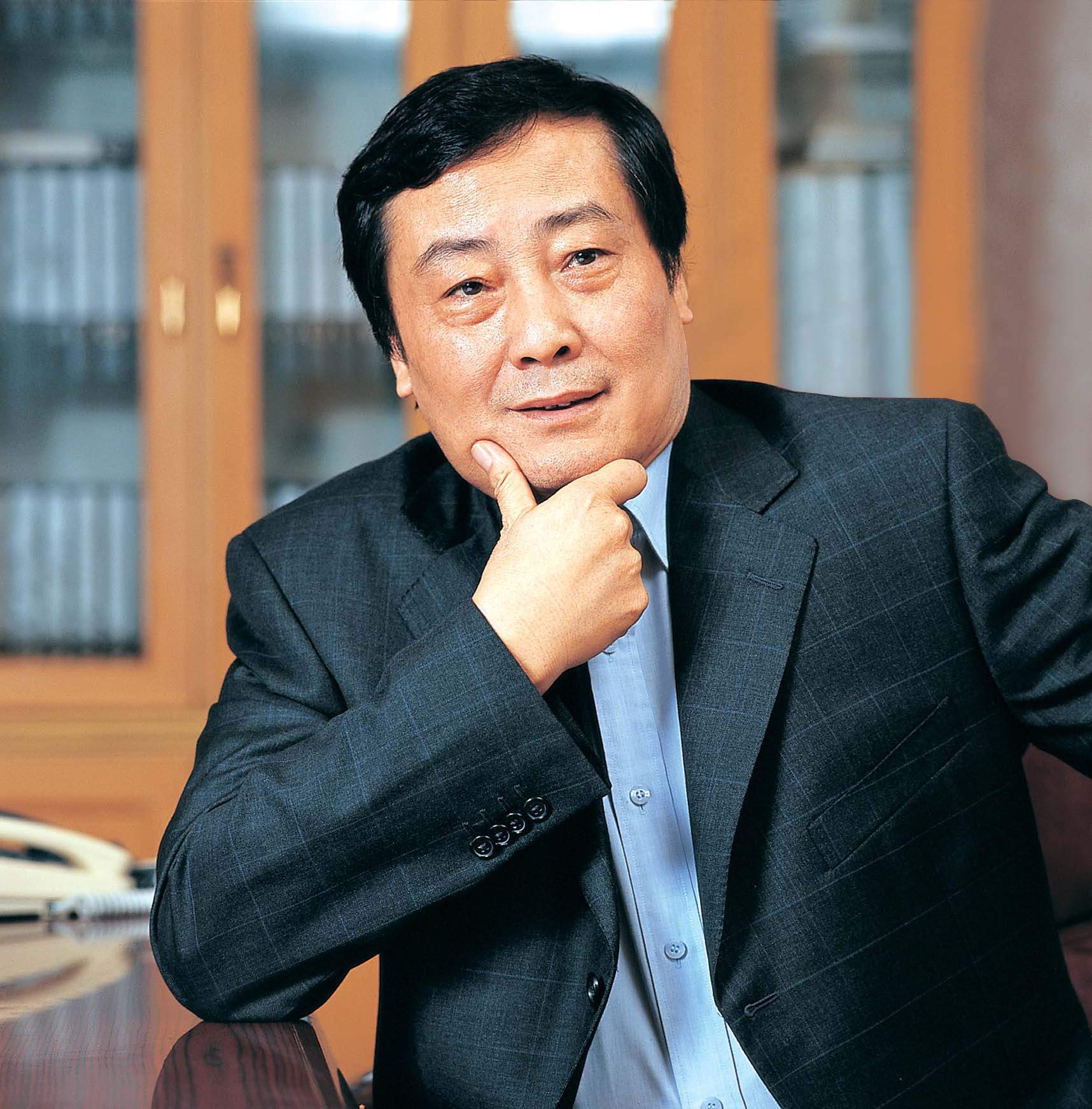 [预告]19时《企业家说》专访娃哈哈集团董事长兼总经理宗庆后