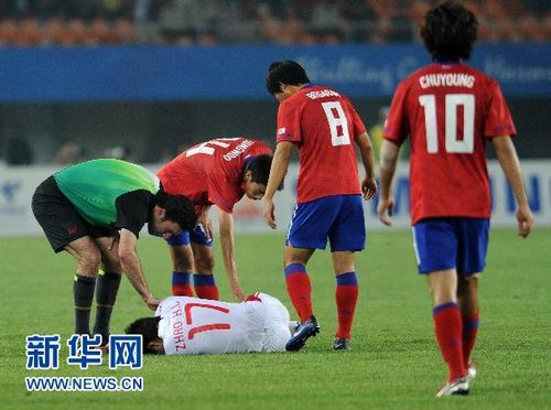 自娱自乐的中国足球难以自我救赎