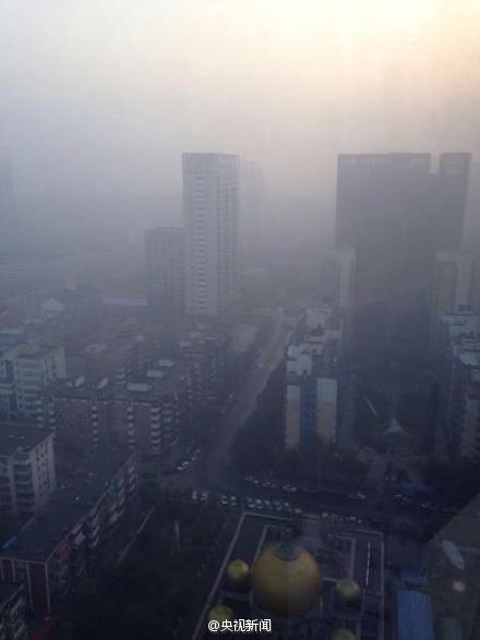 天津发布大雾黄色预警 途经天津19条高速全封
