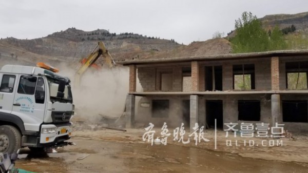 济南南山最大石料厂拆除,补偿专用违建房也拆