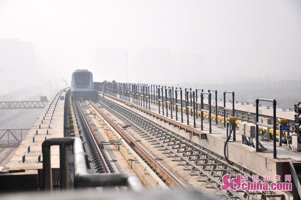 最美地铁线 青岛地铁11号线今起试运行