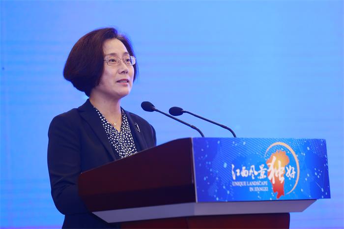 江西省人民政府副省长吴忠琼致辞