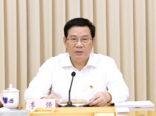 上海市委常委会召开专题民主生活会