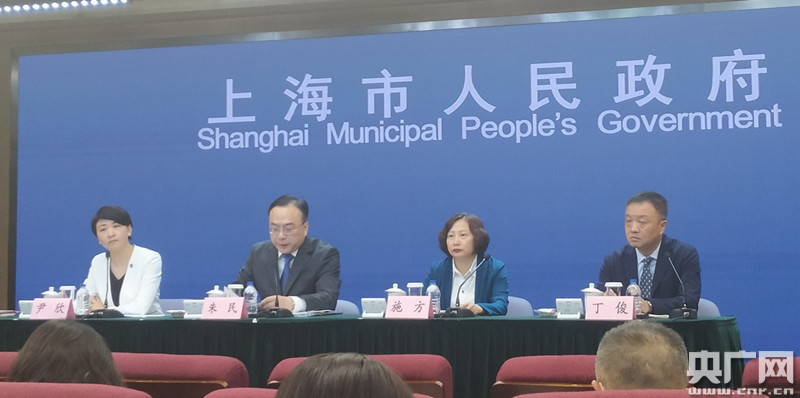 上海常住人口_上海实名认证志愿者超590万全市常住人口中每五人就约有一名志(2)