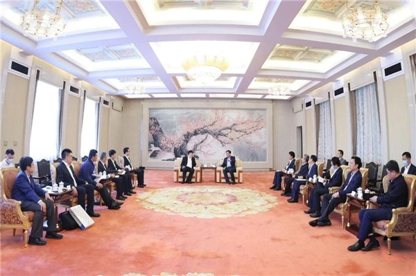 中建交通董事长_中海地产、中建八局、中建交通总承包等公司领导莅临严一集团考察