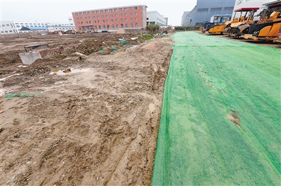 禁土令刚解除不久 西安市这5家工地扬尘污染