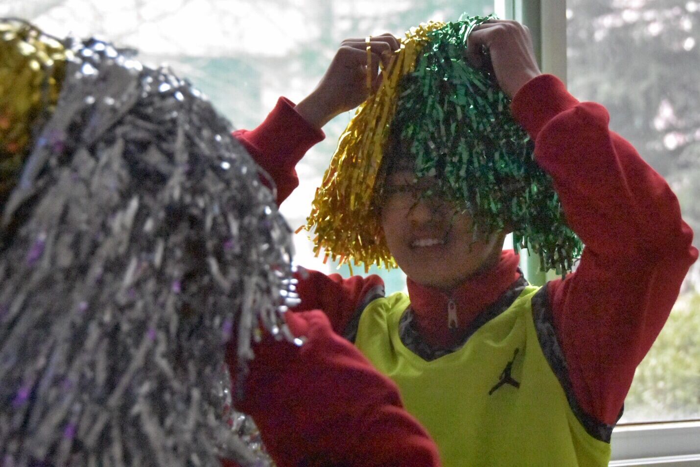 妈妈,请听我给您唱首歌 --30名非典型 留守儿童