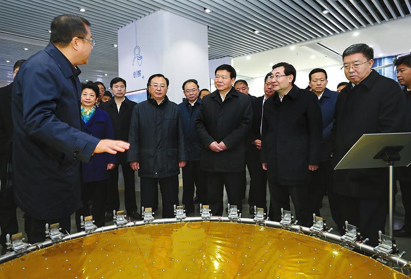 江苏陕西扶贫协作工作座谈会在西安召开