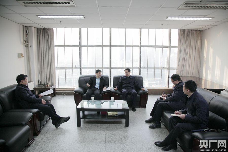 陕西省委常委,宣传部部长王晓到总台央广陕西站走访慰问