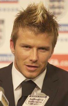 花絮]世界杯经典发型:巴乔辫子大罗阿福头