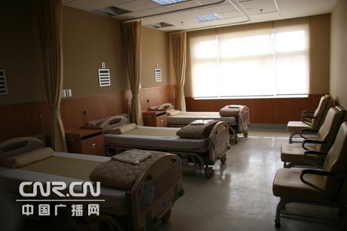 杨玲)由台湾长庚医院和厦门海沧公用事业发展