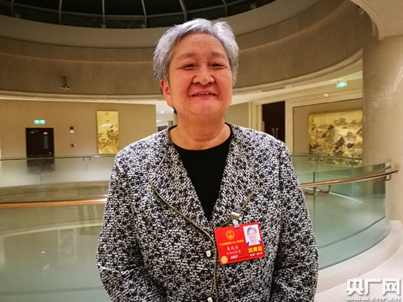 全国人大代表,云南白药集团研发总监朱兆云