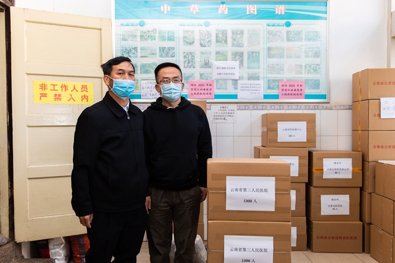 陈本善:免费配送大锅药,助力打赢防疫战