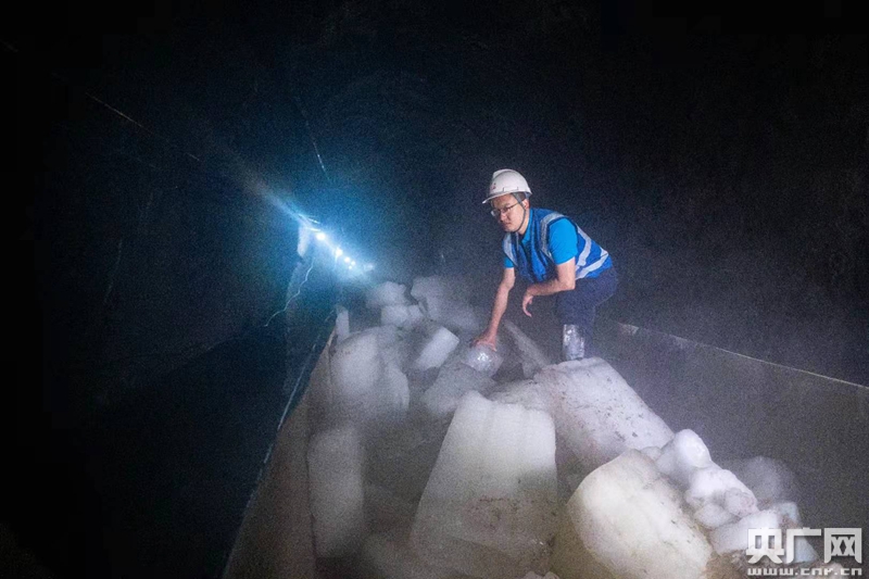音讯实行时：改正亚洲铁路地道施工记载中国缅甸国际大通道大瑞铁路秀岭地道平导融会！竖井开挖施工方案(2)