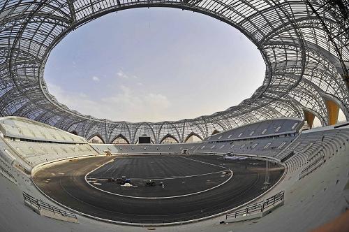 宁夏银川贺兰山体育场初露芳容