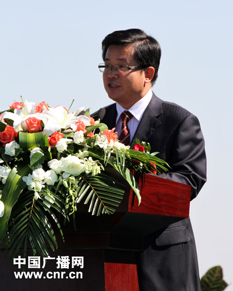永宁县委书记白建平发言(郭长江 摄)