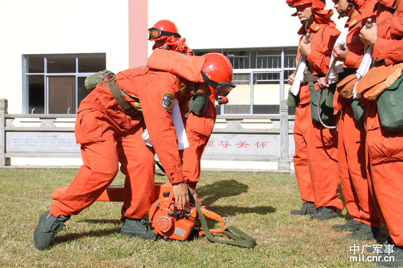 [走基层]探访驻守"极边第一城"的武警森林兵