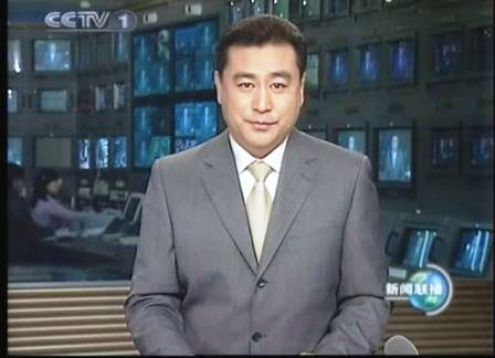 张宏民什么时候开始主持新闻联播(张宏民什么时候开始主持新闻联播节目)