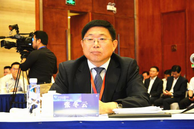 安徽省政协副主席,宣城市委书记韩军出席会议并讲话,市长张冬云,市委