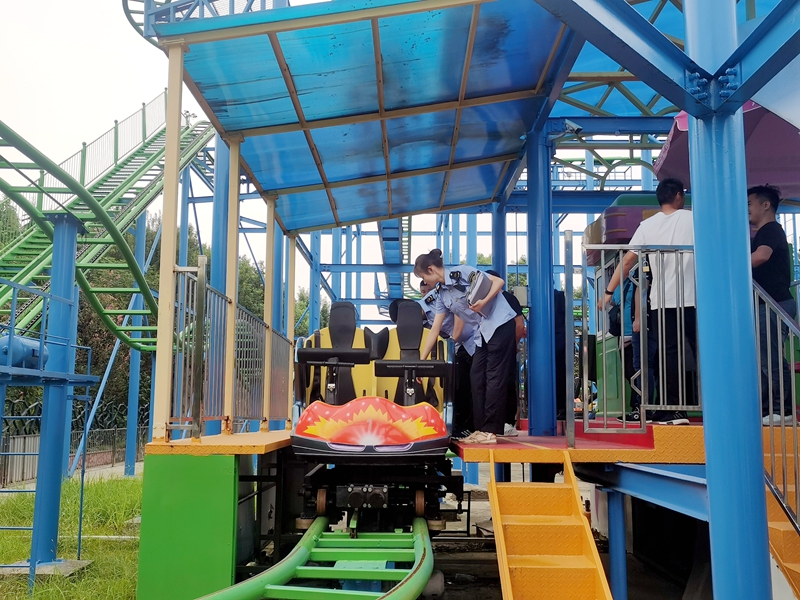 肥西县紫蓬山:大型游乐设施专项"体检"系紧游客生命"安全带"