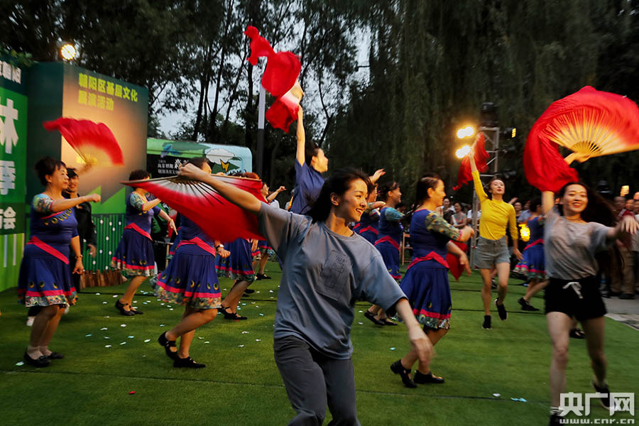 2019年北京朝阳森林演出季朝阳区基层文化展演拉开帷幕