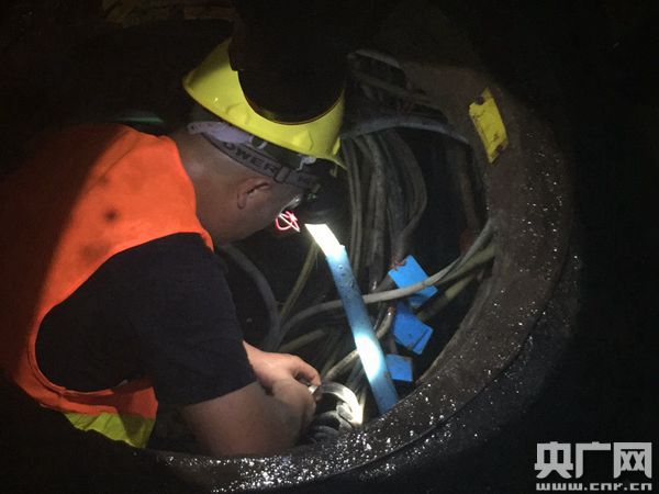 广东持续暴雨通信中断 广东移动出动上千人次抢修