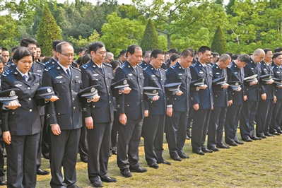 去年广东37位民警因公牺牲