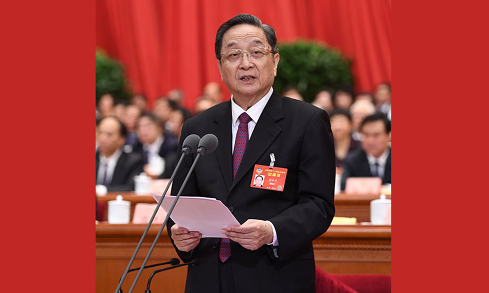 全国政协十二届五次会议闭幕 梁振英当选为全国政协副主席