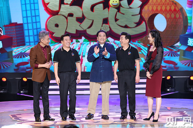 精品喜剧节目《美好生活欢乐送》第四季近日在广州进行录制,并将于