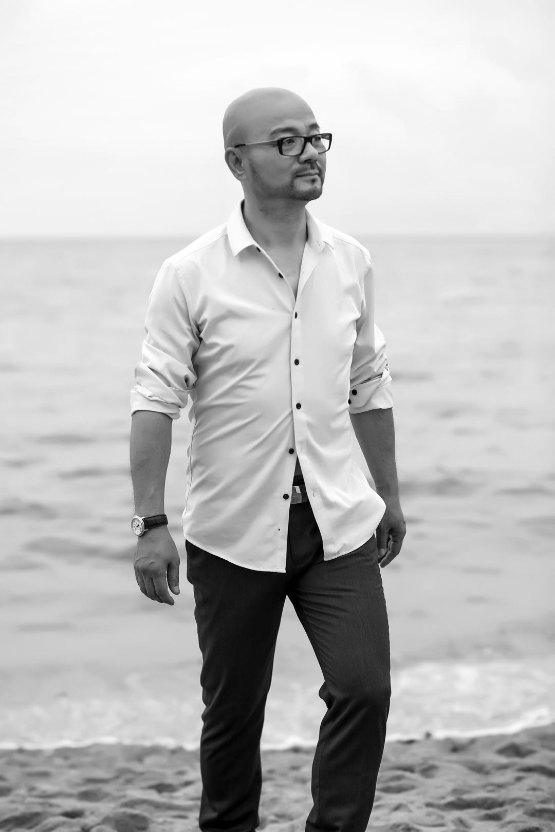 著名作曲家甘霖照片