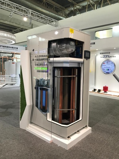 o.史密斯携新一代低氮锅炉eb-5000c 闪耀2017中国供热展